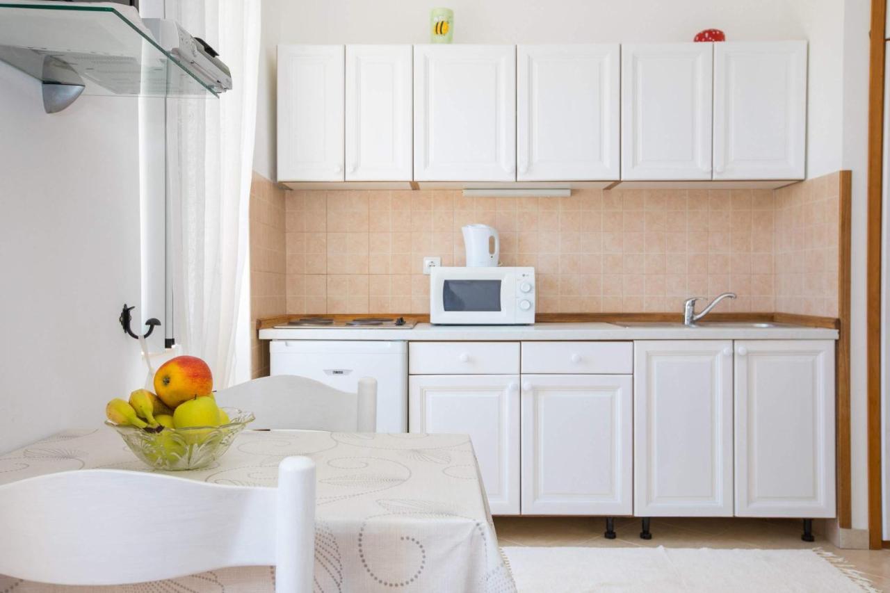 Apartments Vidak Молунат Екстер'єр фото
