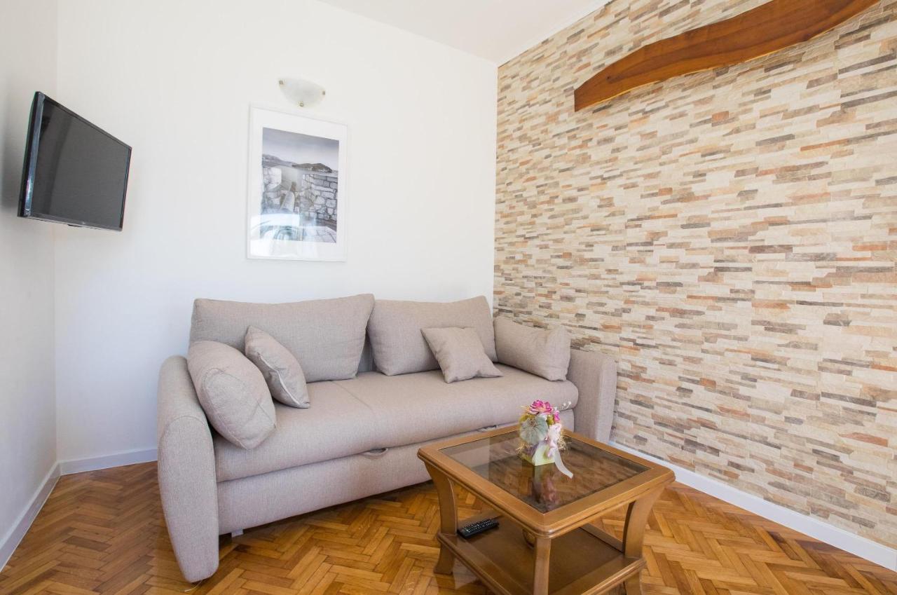 Apartments Vidak Молунат Екстер'єр фото